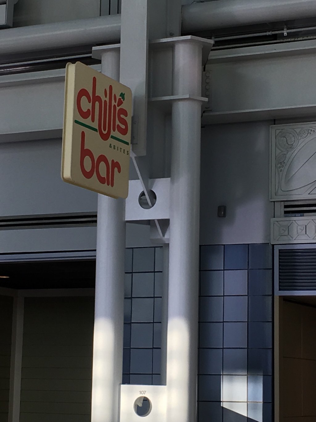 Chili`s Too